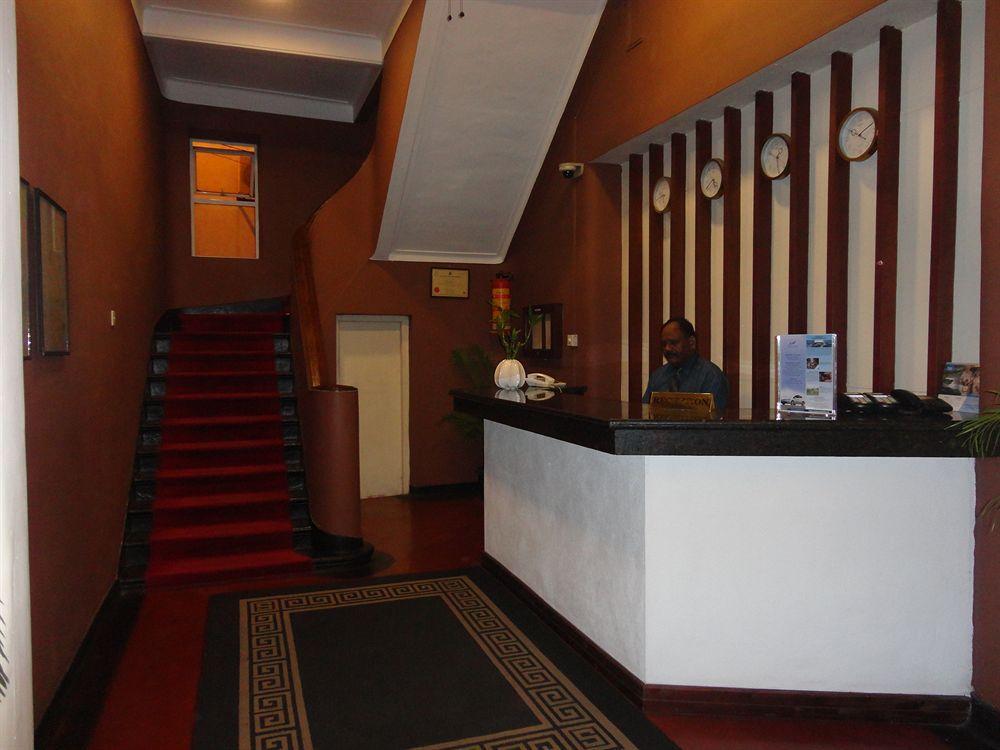Shalimar Hotel Kolombo Bagian luar foto