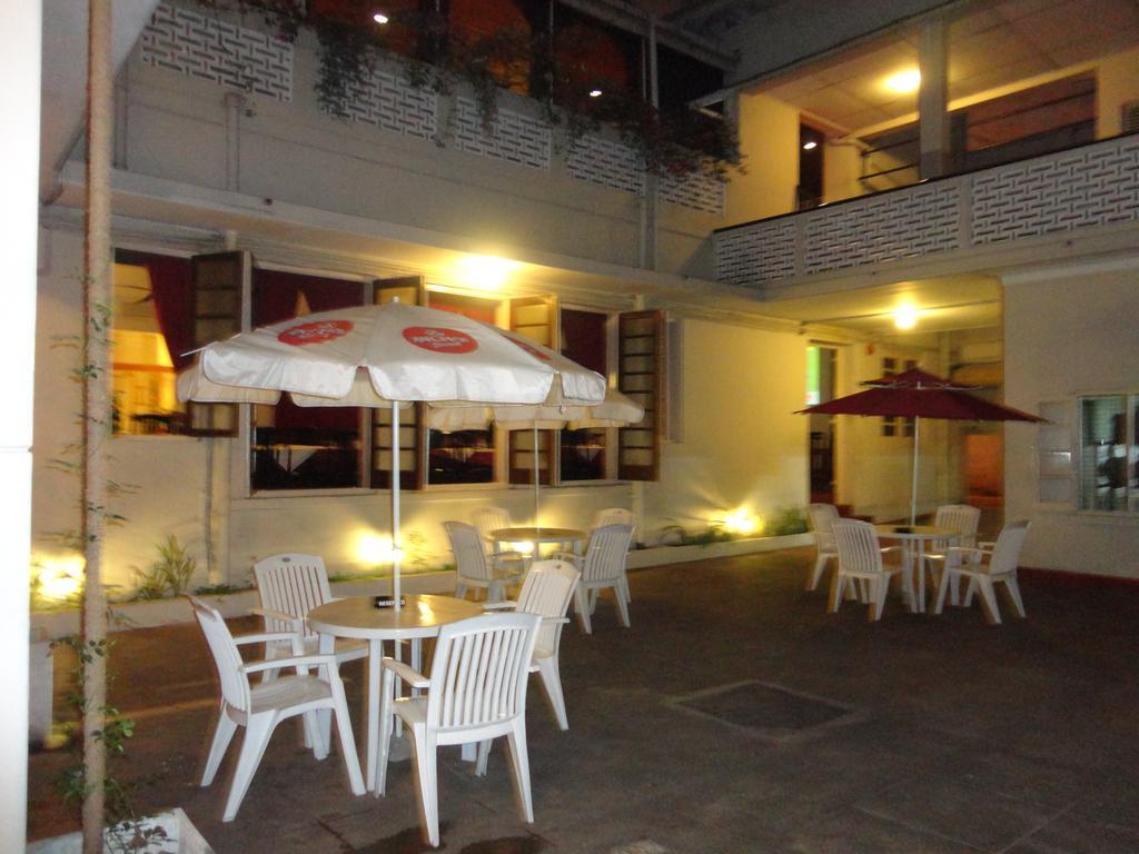 Shalimar Hotel Kolombo Bagian luar foto